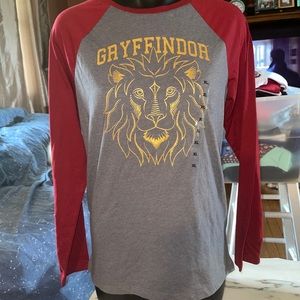 Harry Potter jrs Red Gryffindor Lion T-shirt XL